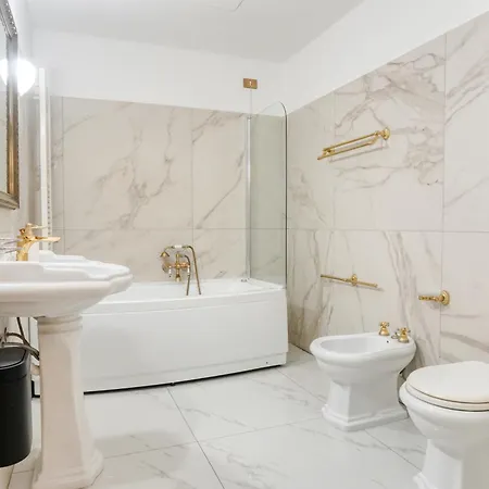 Duomo Imperial Puro Liberty - 100 Meters From The Cathedral Apartament